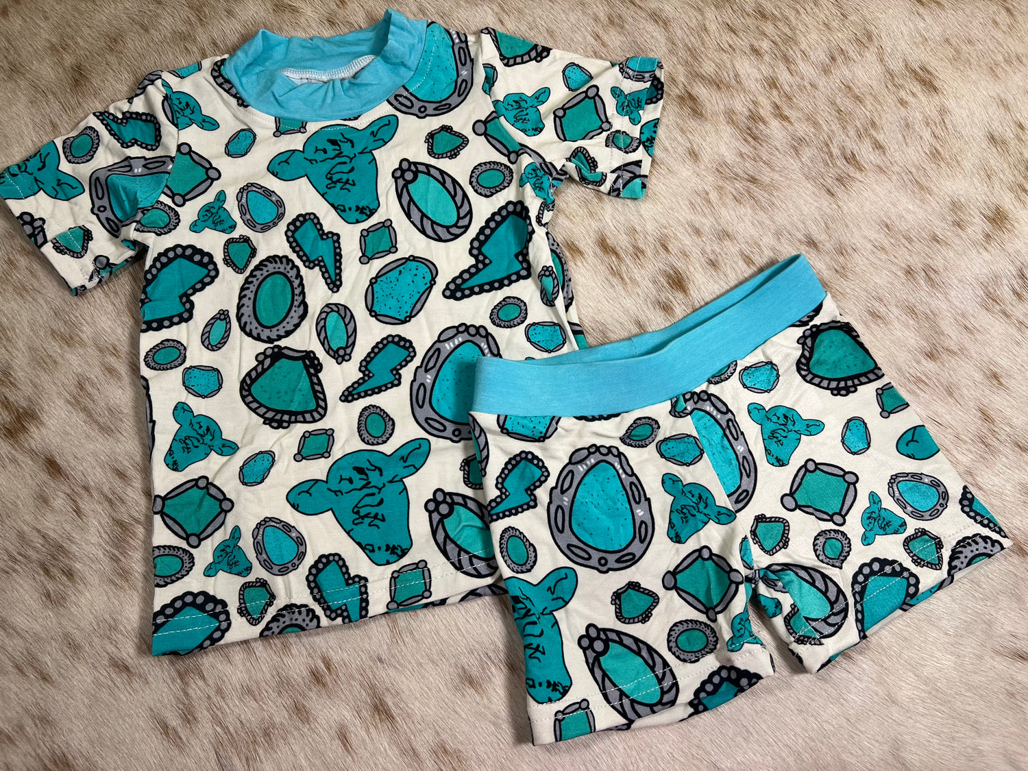 Baby Girl • Clothes & Essentials