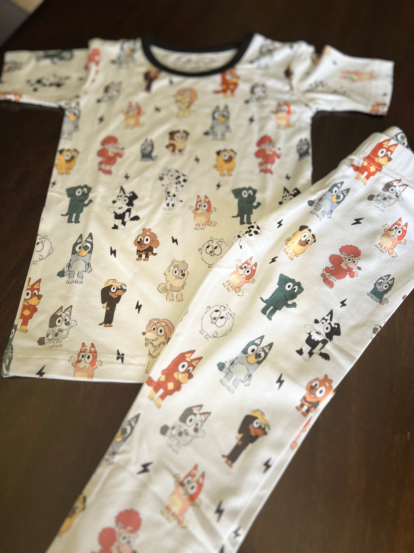 Dogs & Friends Pajama Set