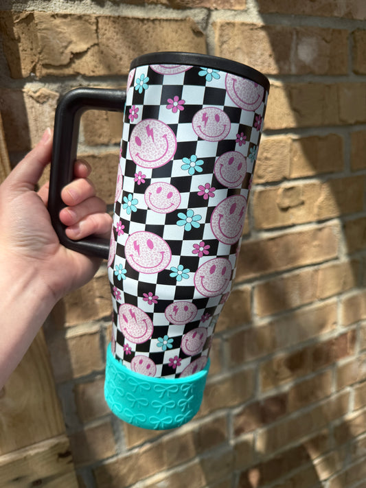 Leopard Smiley - Black & White Checkered - 40 oz Stainless Tumbler with Flip Top Straw Lid