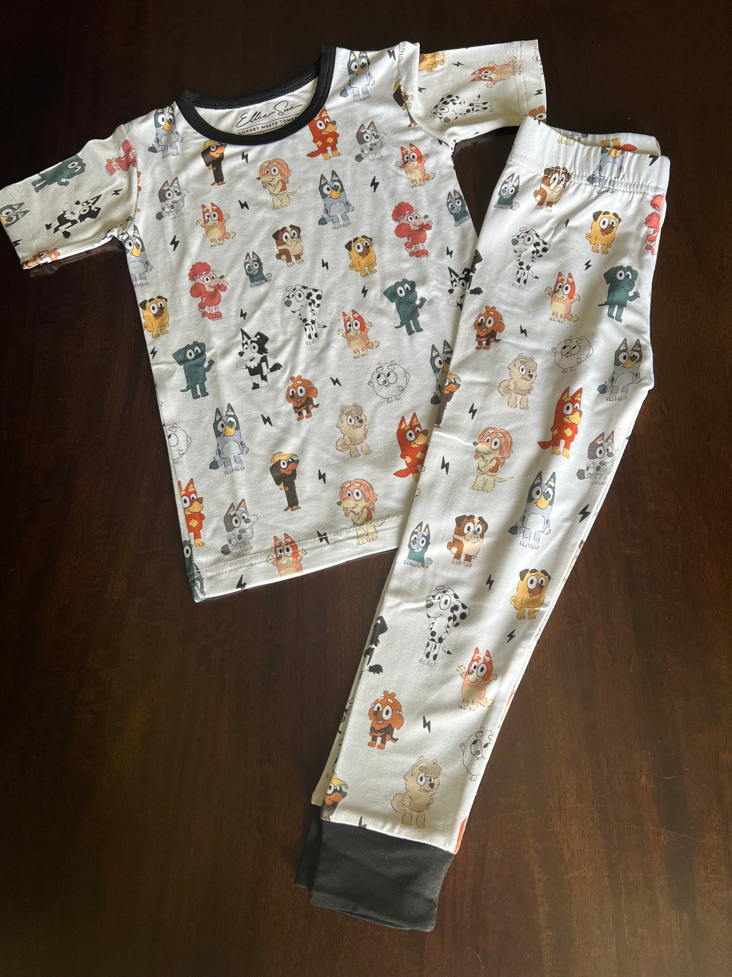 Dogs & Friends Pajama Set